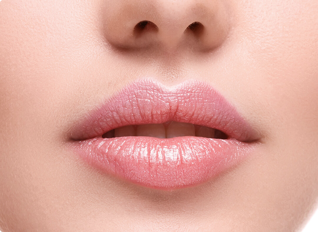 Сделать форму губ. Женские губы. Красивые женские губы. Красивая форма губ. Красивые женские губы без помады.